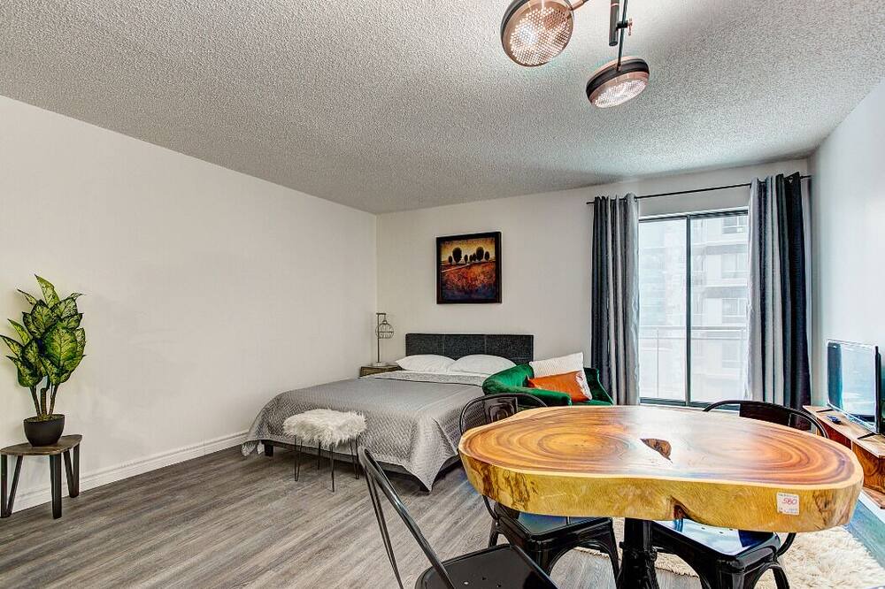 Photo of Bedroom in Latin Quarter