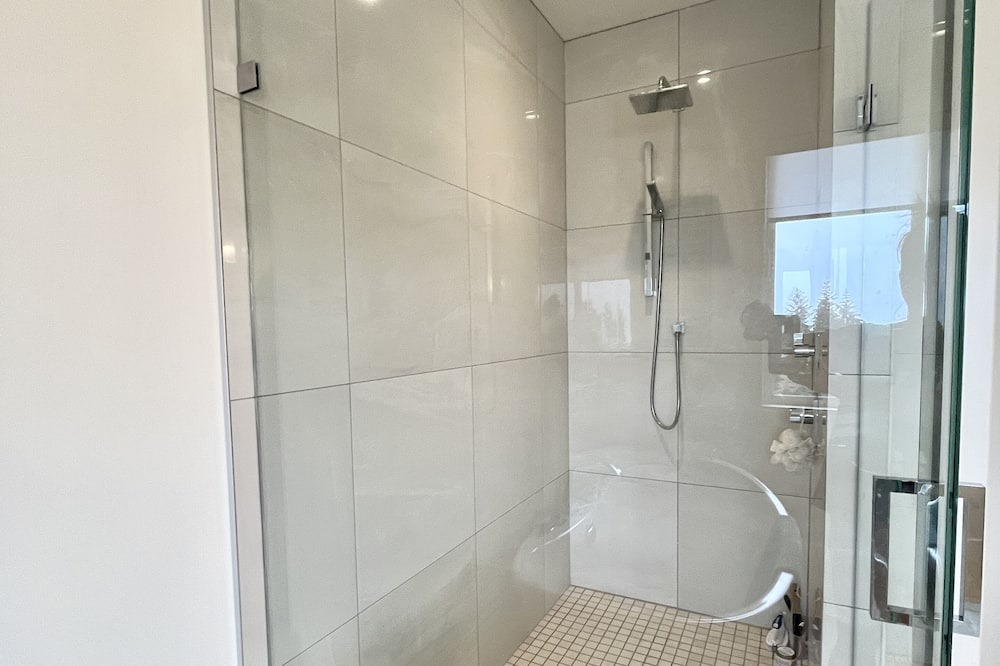 Photo of Bathroom in Southwest Mission