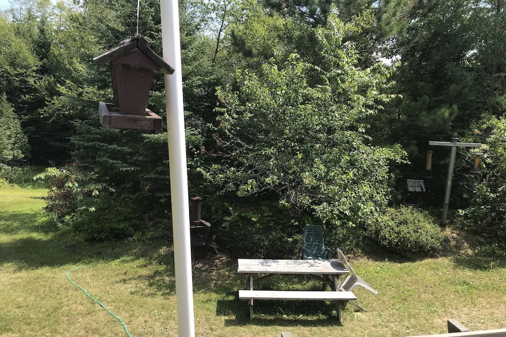 Photo of Outdoor in Sainte-Marguerite-du-Lac-Masson
