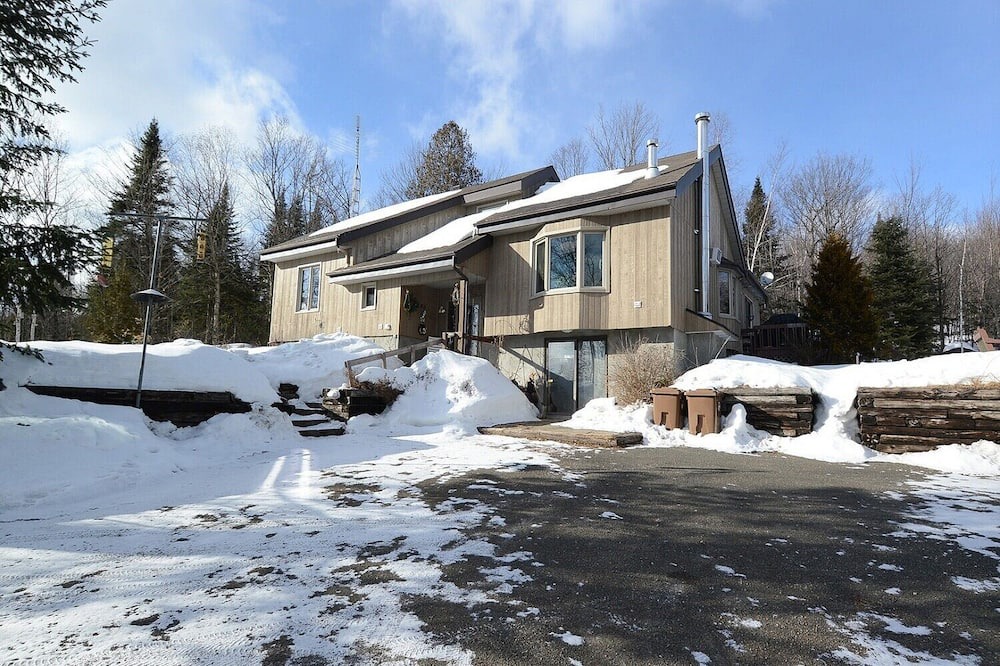 Photo of Outdoor in Sainte-Marguerite-du-Lac-Masson