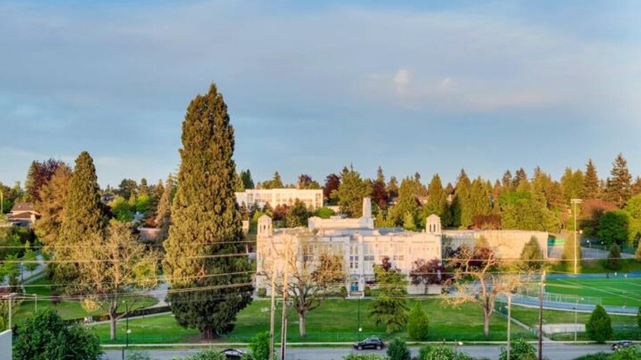 Photo of Outdoor in West Side