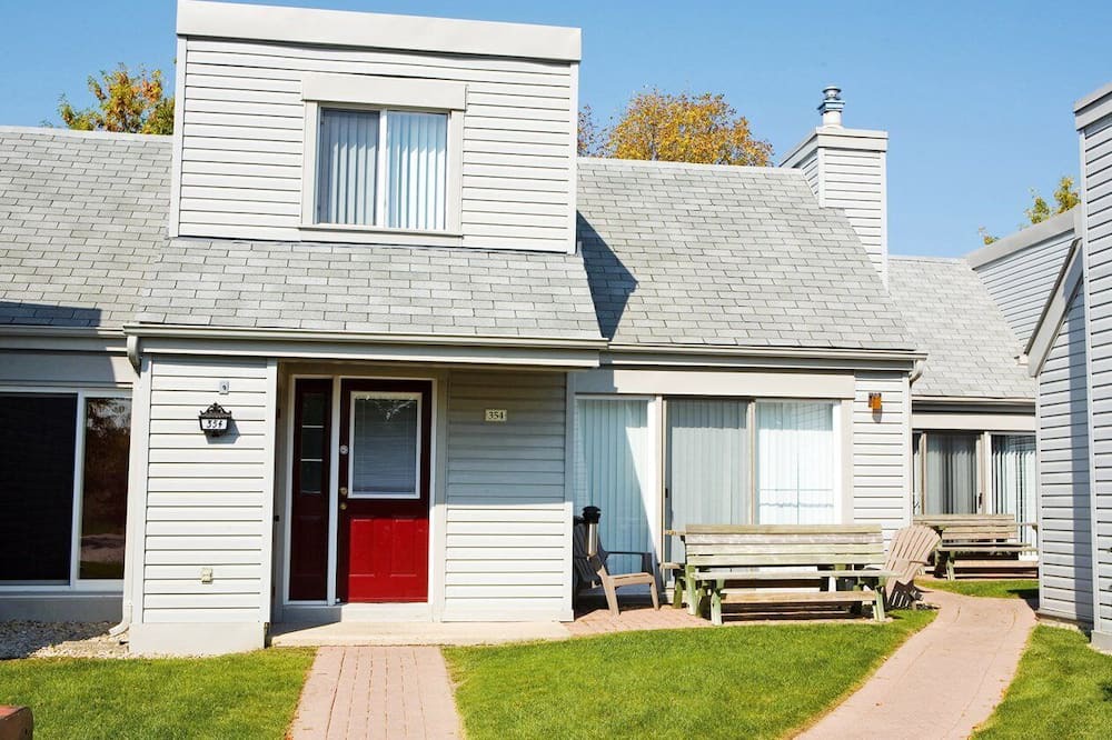 Photo of Outdoor in Collingwood