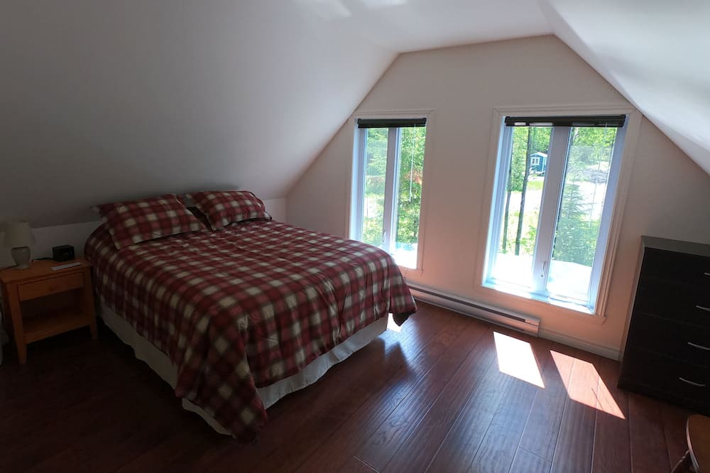 Photo of Bedroom in Saint-Zacharie