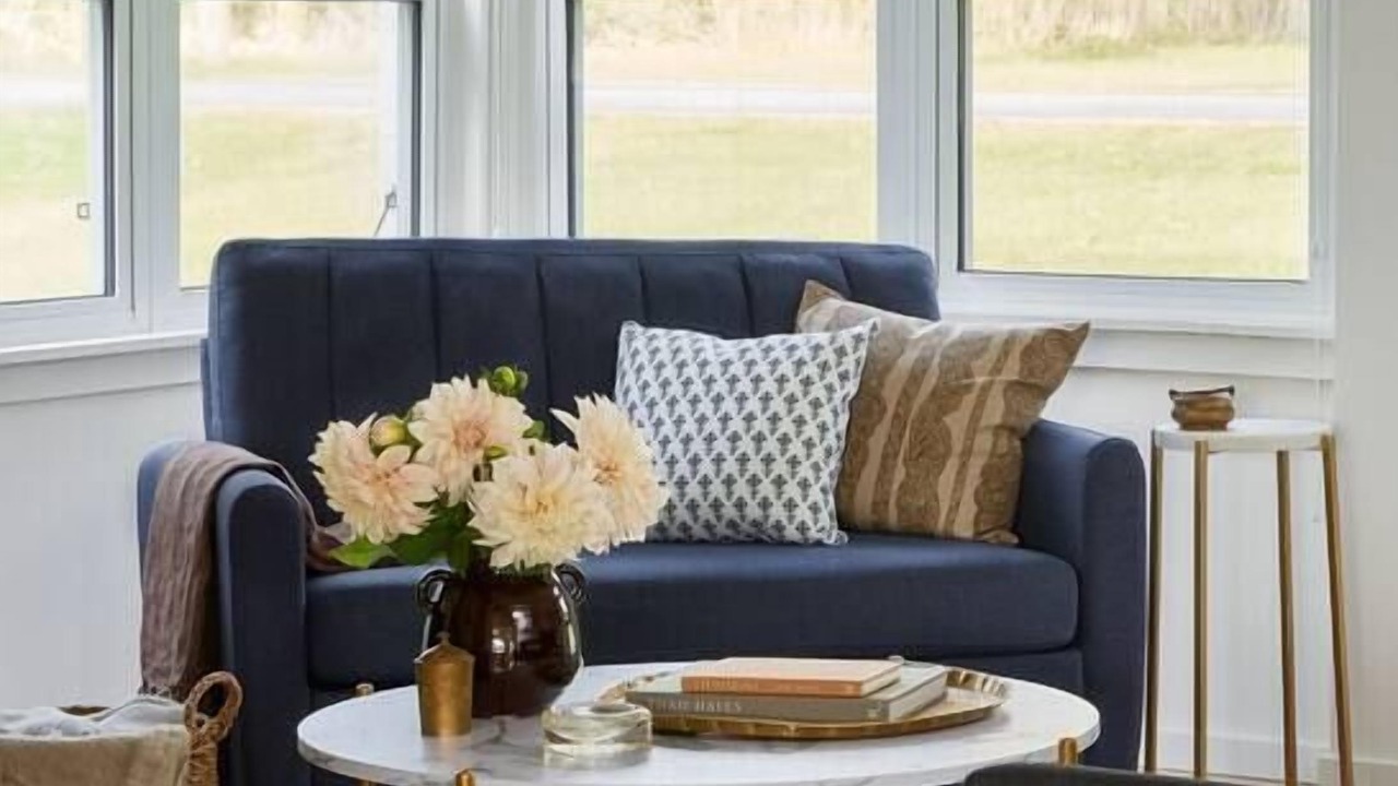 Photo of Livingroom in Waupoos