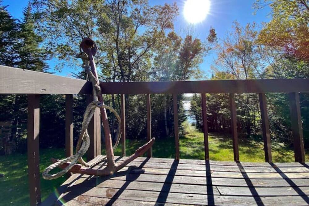 Photo of Patio Balcony in Tors Cove