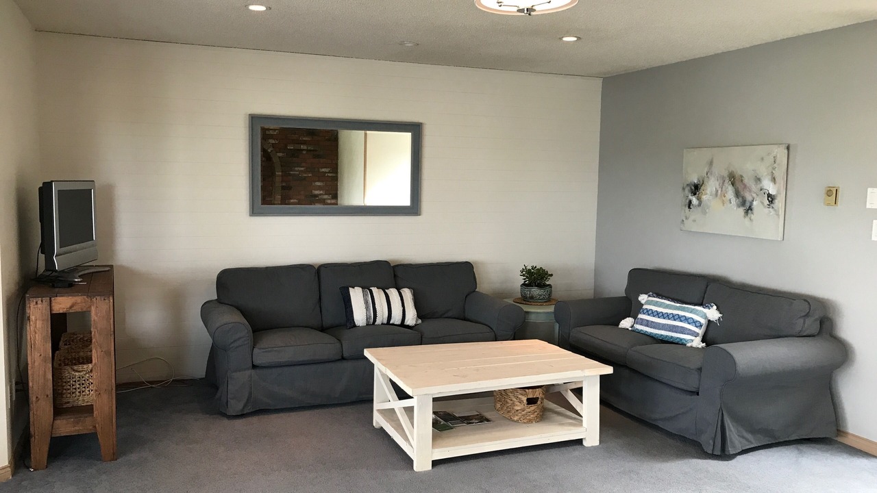 Photo of Livingroom in Chemainus