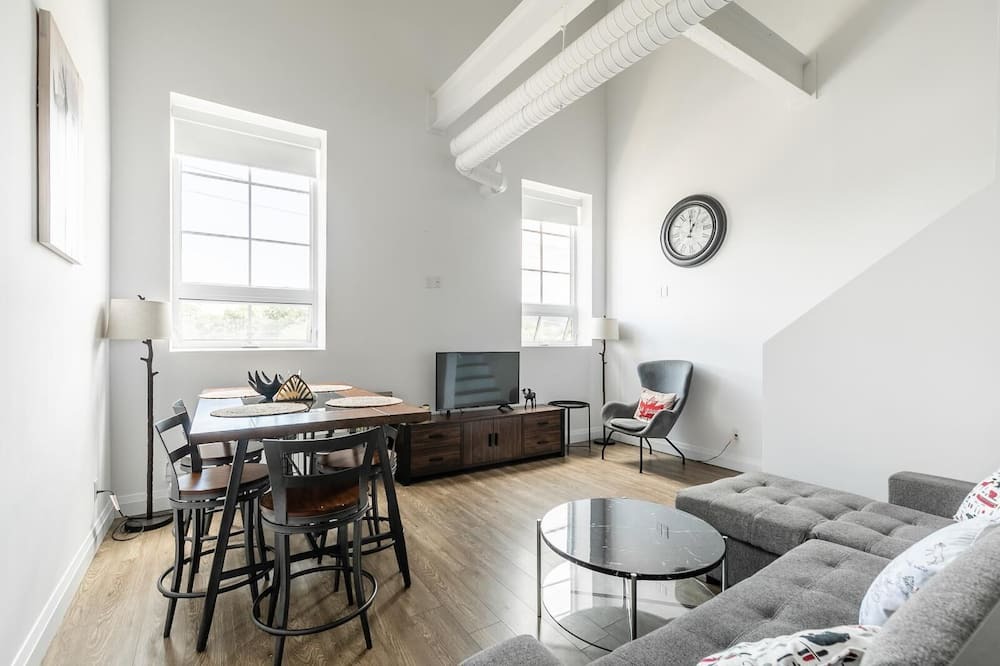 Photo of Livingroom in Kirkendall North