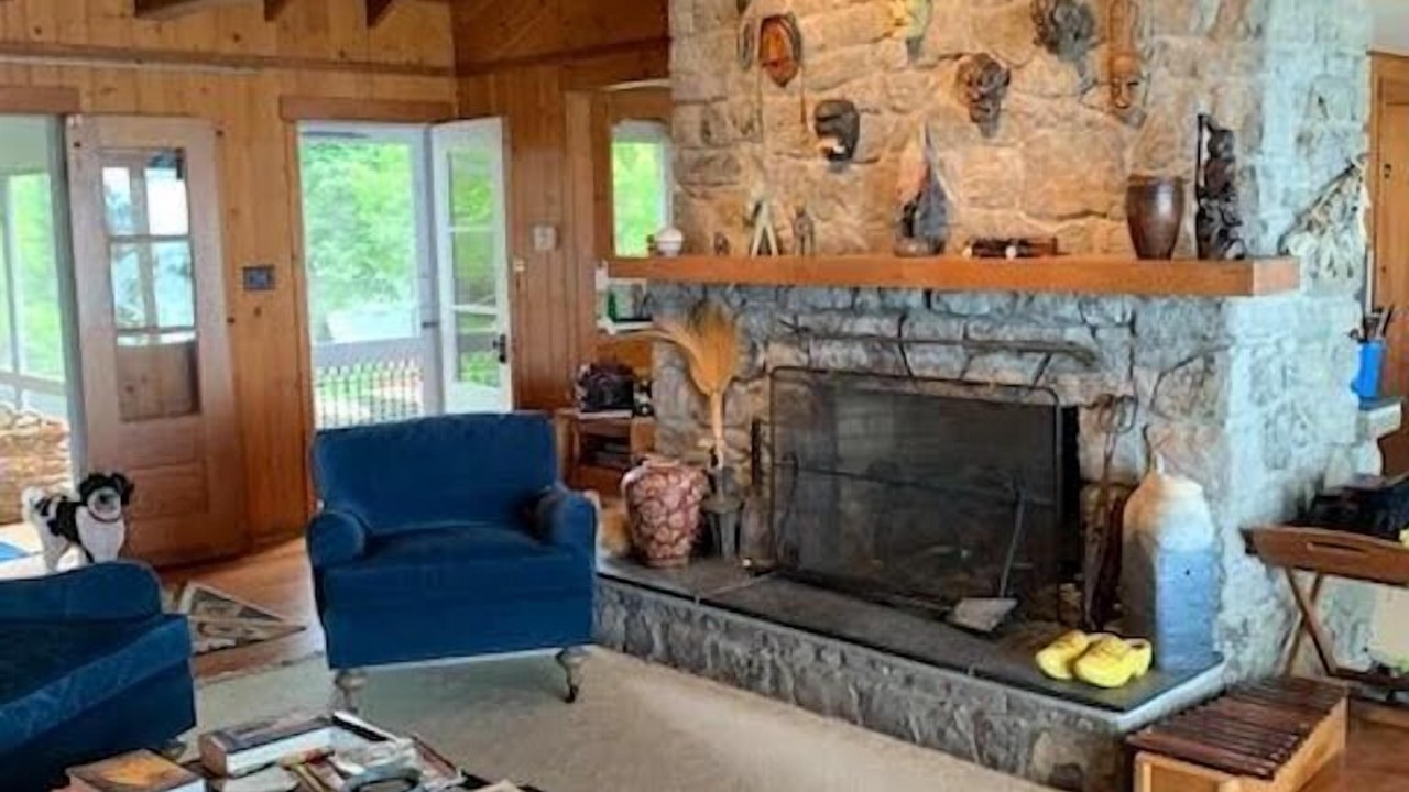 Photo of Livingroom in Ridgeway