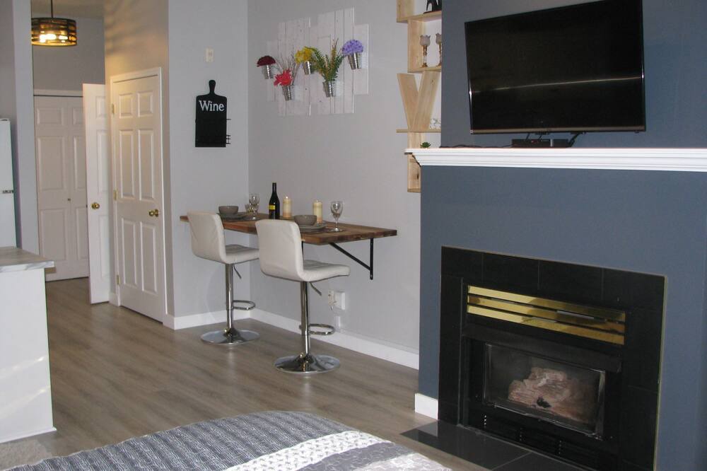 Photo of Livingroom in Quail Ridge