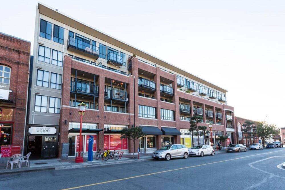 Photo of Outdoor in Downtown Victoria