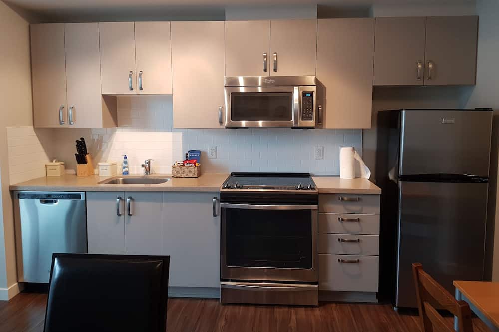 Photo of Kitchen in Lower Lonsdale