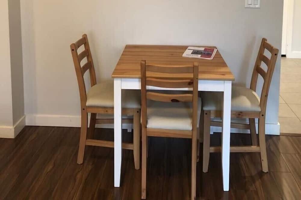 Photo of Kitchen in Lower Lonsdale