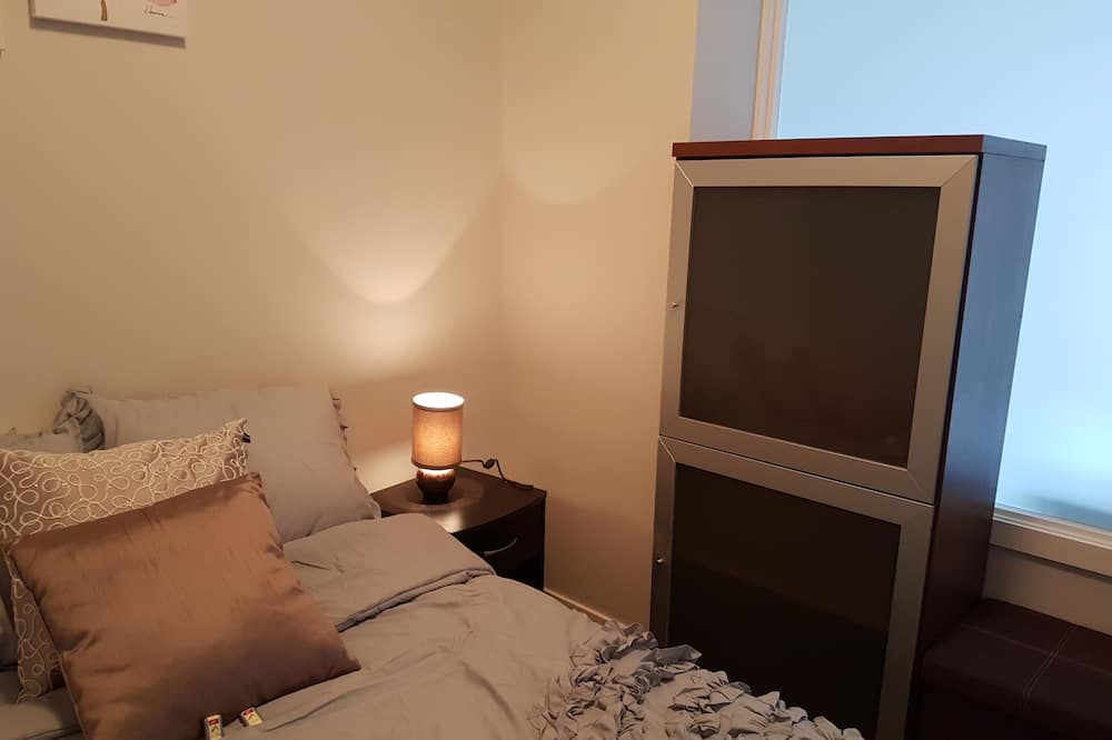 Photo of Bedroom in Lower Lonsdale