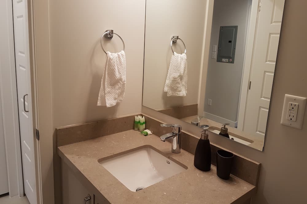 Photo of Bathroom in Lower Lonsdale