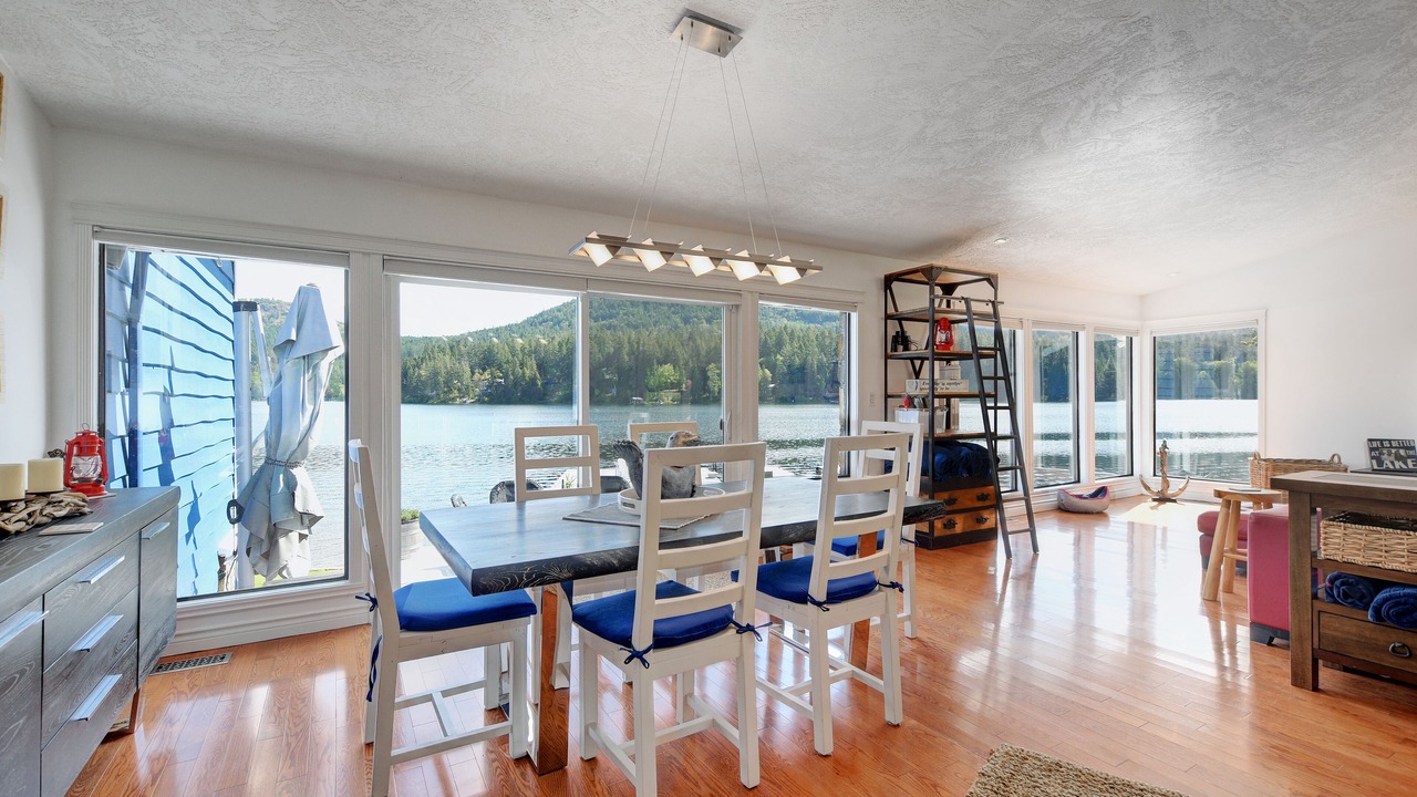 Photo of Others in Shawnigan Lake
