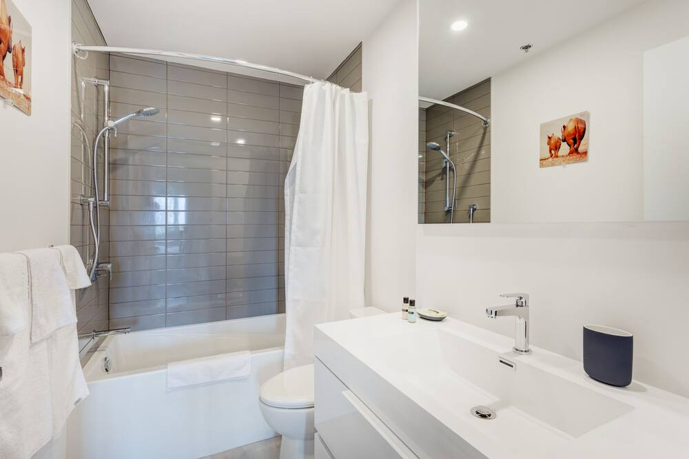 Photo of Bathroom in Brossard