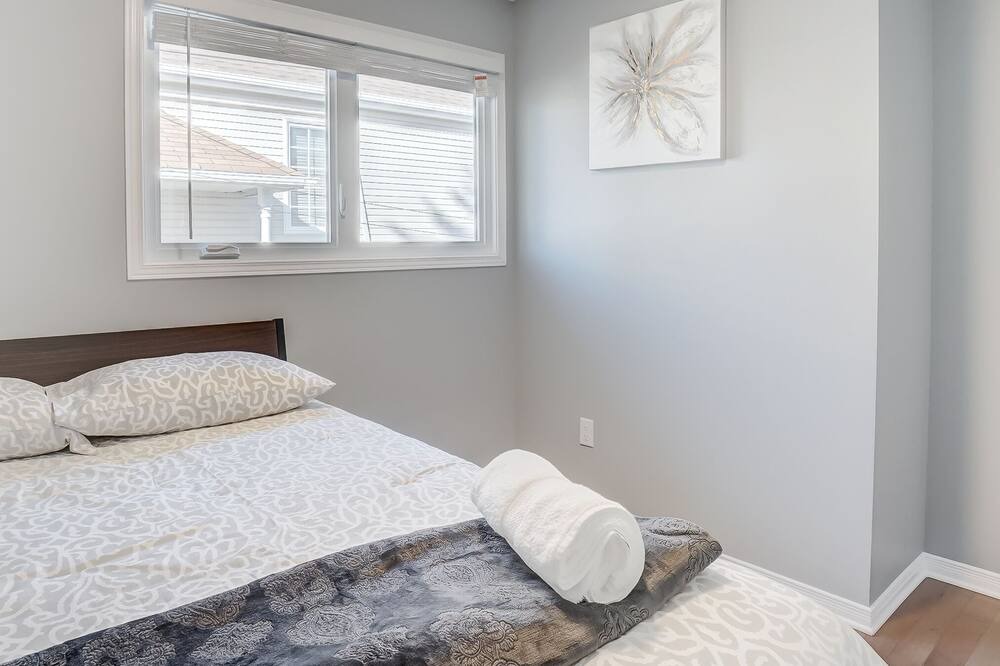 Photo of Bedroom in District des Promenades