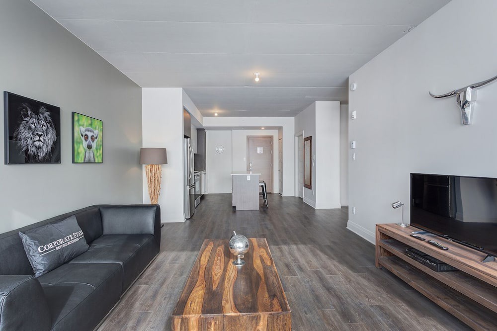 Photo of Livingroom in Laval