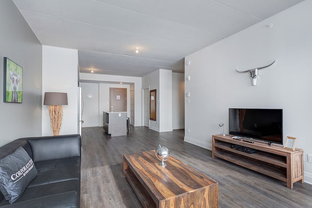 Photo of Livingroom in Laval