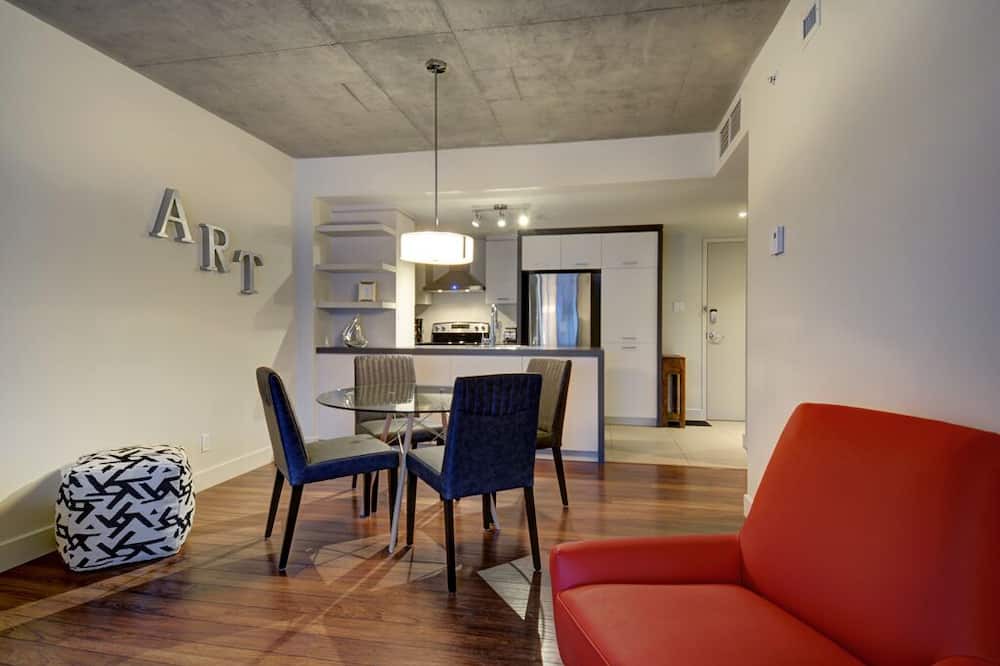 Photo of Livingroom in Cite-Universitaire