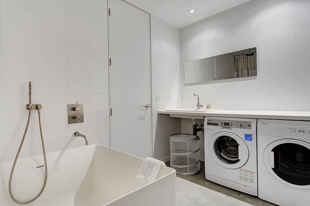 Photo of Bathroom in International District