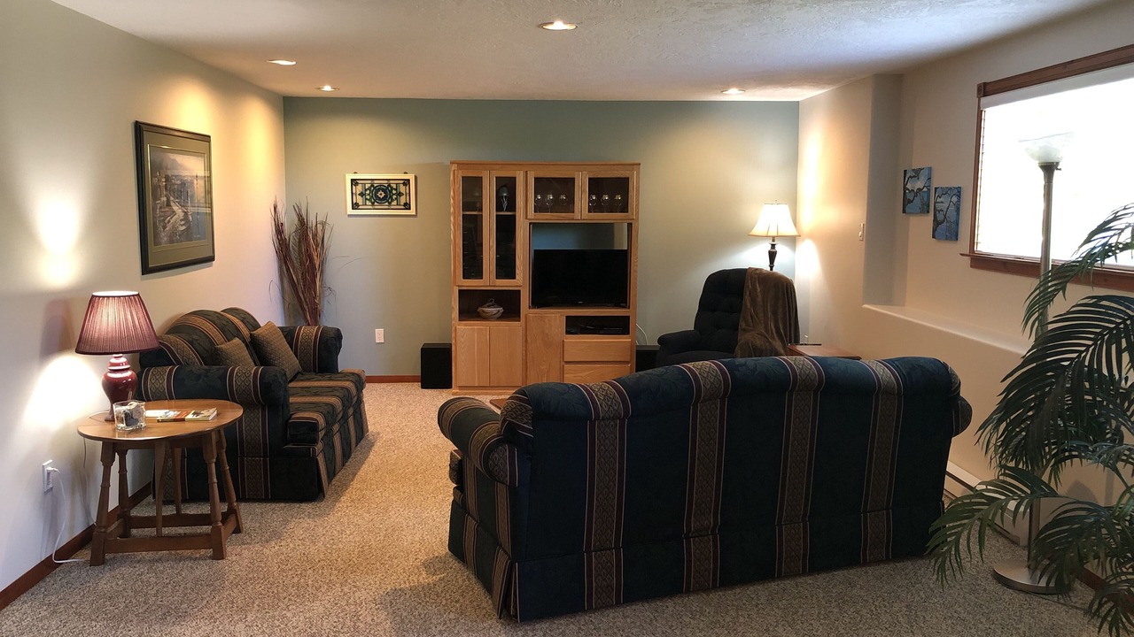 Photo of Livingroom in Saanichton
