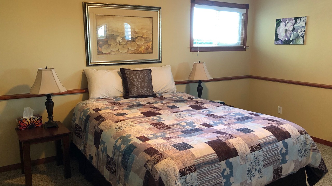 Photo of Bedroom in Saanichton