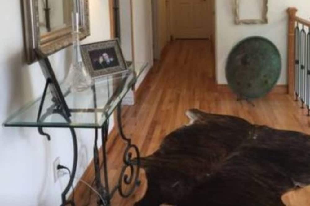 Photo of Bedroom in Vaudreuil