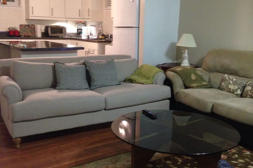 Photo of Livingroom in Ottawa Division