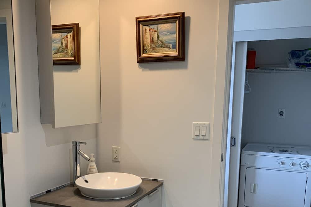 Photo of Bathroom in Gastown