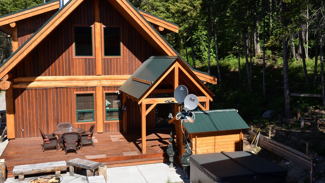 Photo of Outdoor in Golden