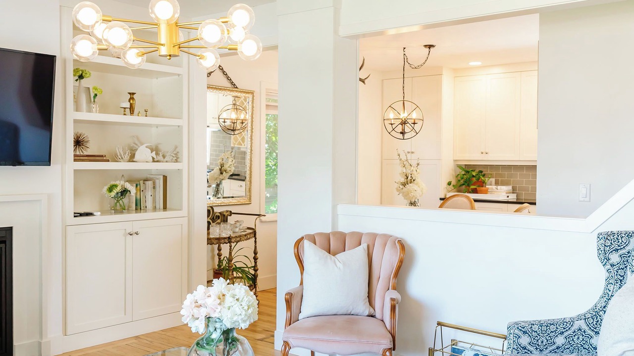Photo of Livingroom in South Central