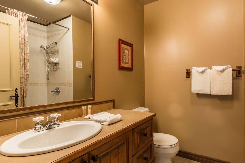 Photo of Bathroom in Mont-Tremblant