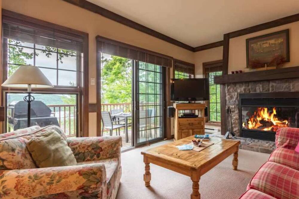 Photo of Livingroom in Mont-Tremblant