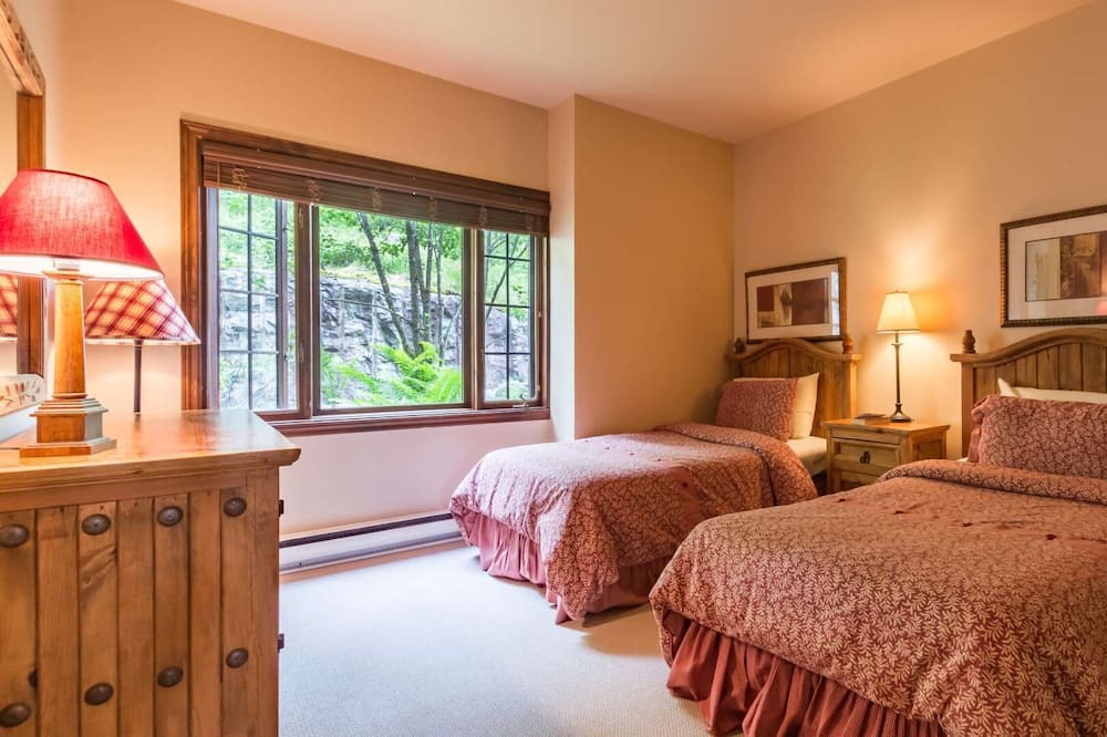 Photo of Bedroom in Mont-Tremblant