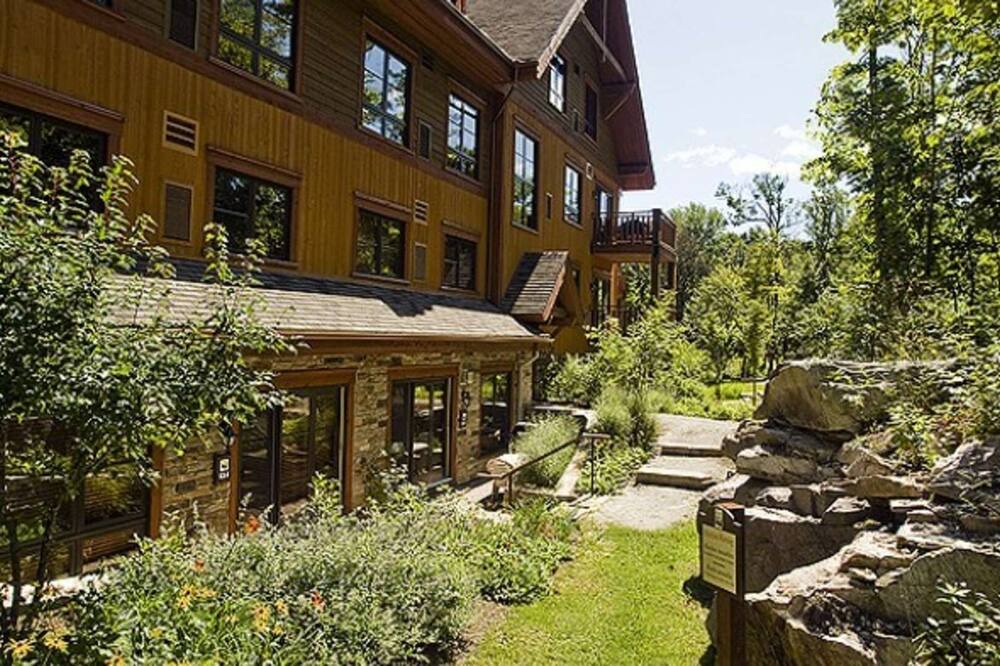 Photo of Outdoor in Versant Soleil