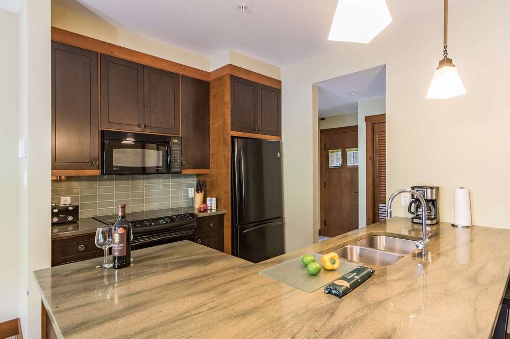 Photo of Kitchen in Versant Soleil