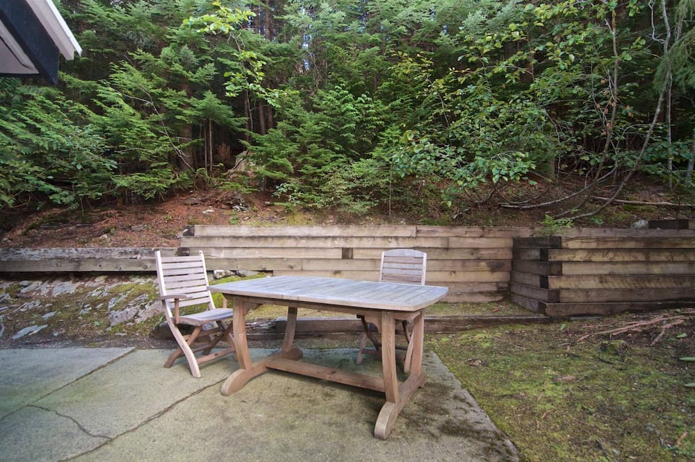 Photo of Patio Balcony in Upper Village