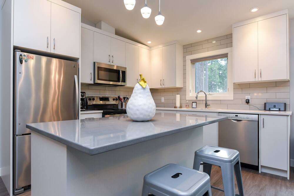 Photo of Kitchen in Comox