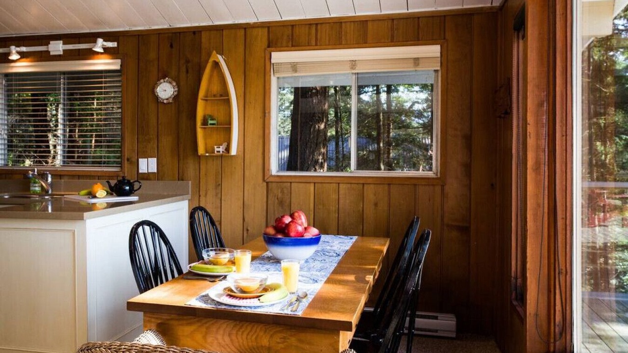 Photo of Others in Bowen Island