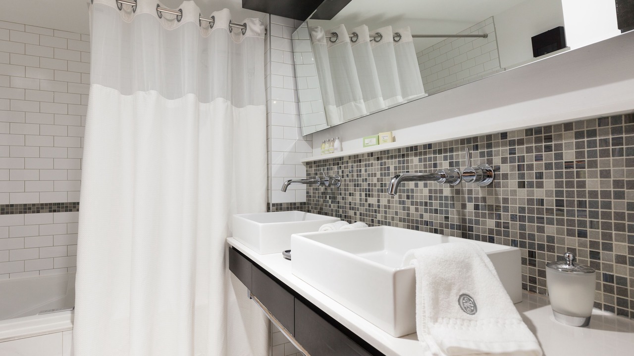 Photo of Bathroom in Lower Town