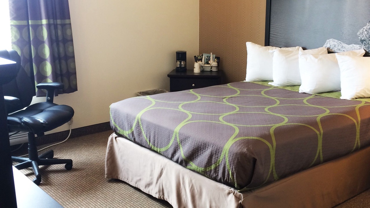 Photo of Bedroom in Edson