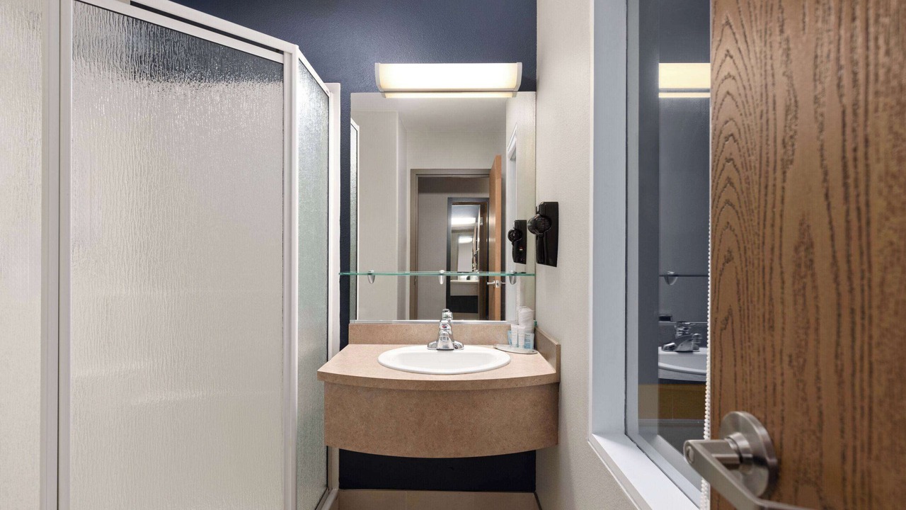 Photo of Bathroom in Bellefeuille