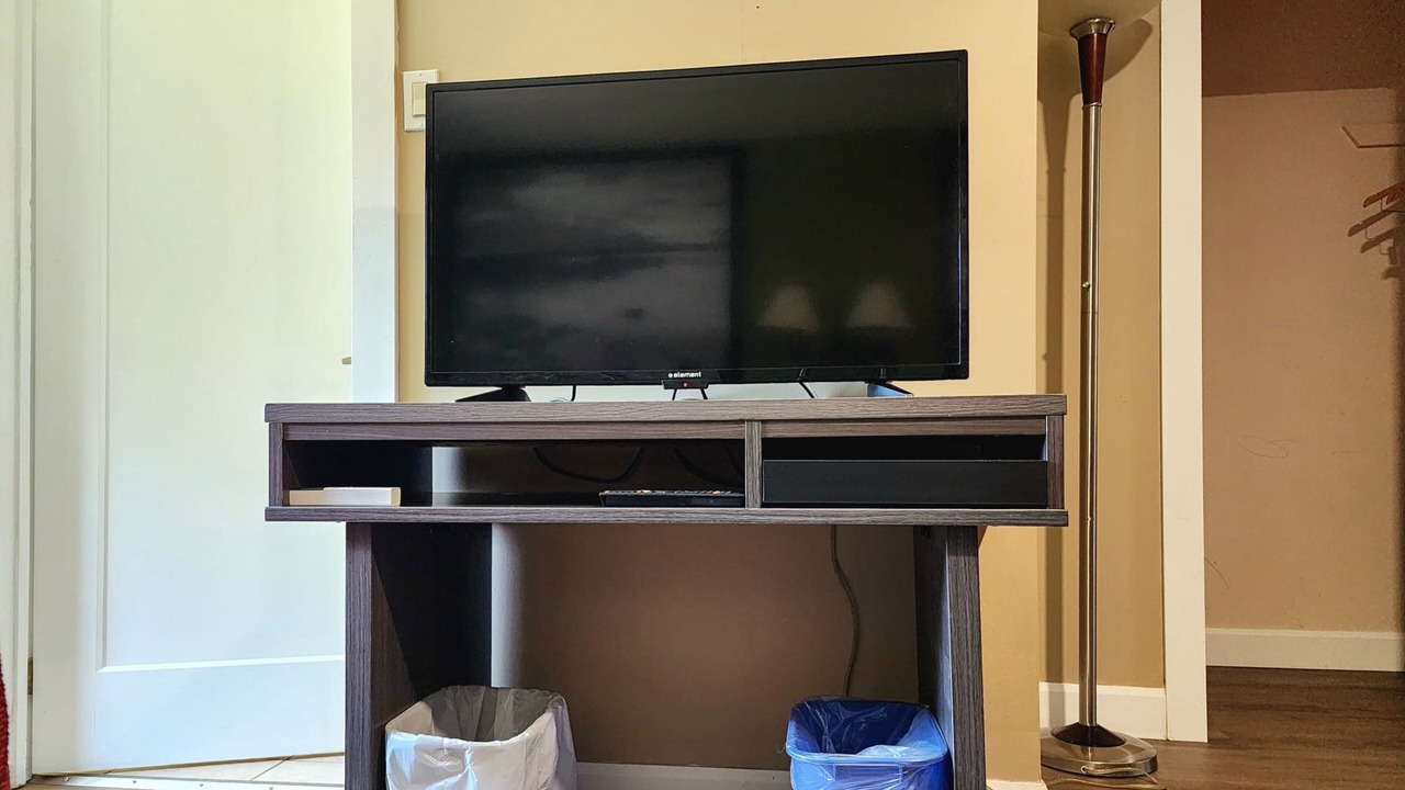 Photo of Bedroom in Laurentian Valley