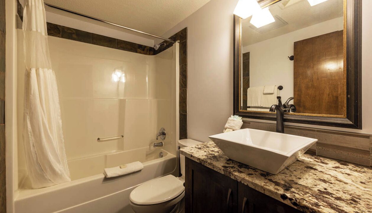 Photo of Bathroom in Golden
