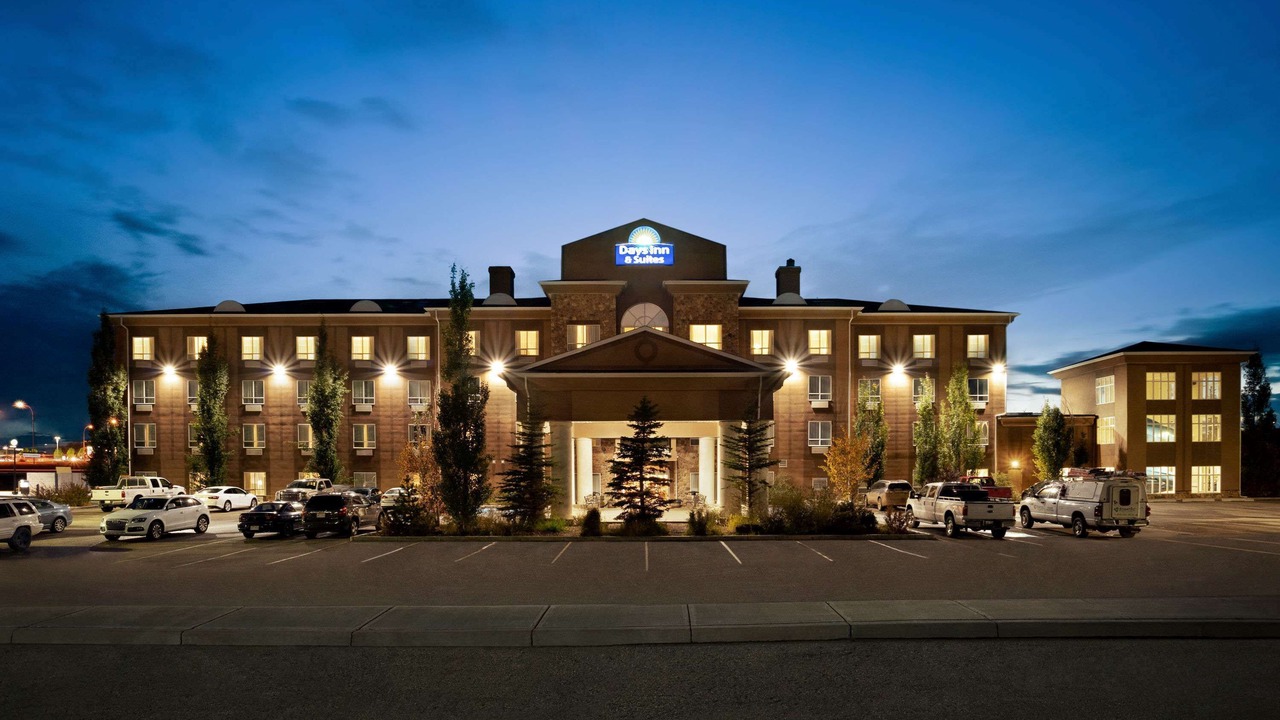 Photo of Buildings in Strathmore