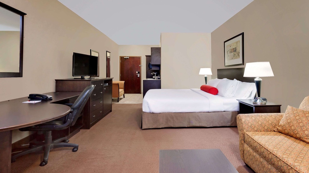 Photo of Bedroom in Stettler
