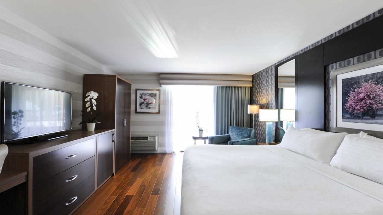 Photo of Bedroom in Fallsview