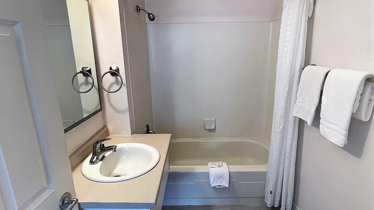 Photo of Bathroom in Winfield