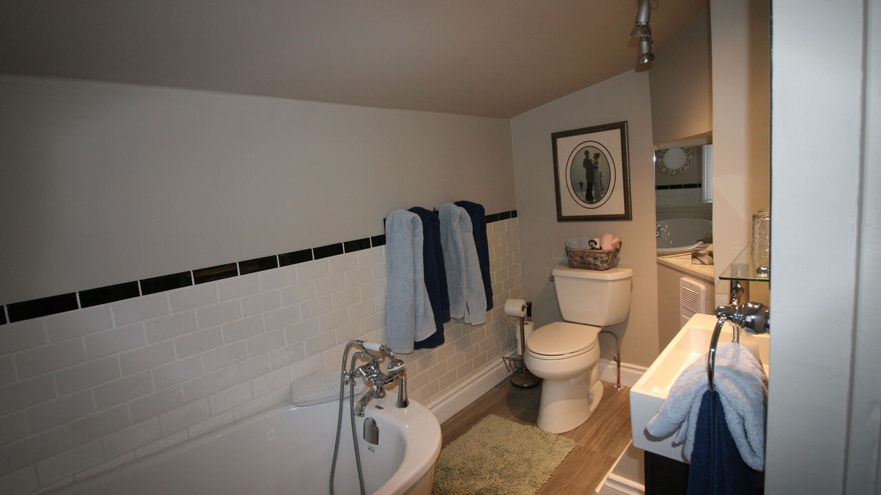 Photo of Bathroom in Hamilton